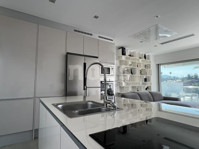 3 chambre Appartement à vendre à La Caleta Adeje, Adeje avec piscine - 1 275 000 € (Ref: 8562317)