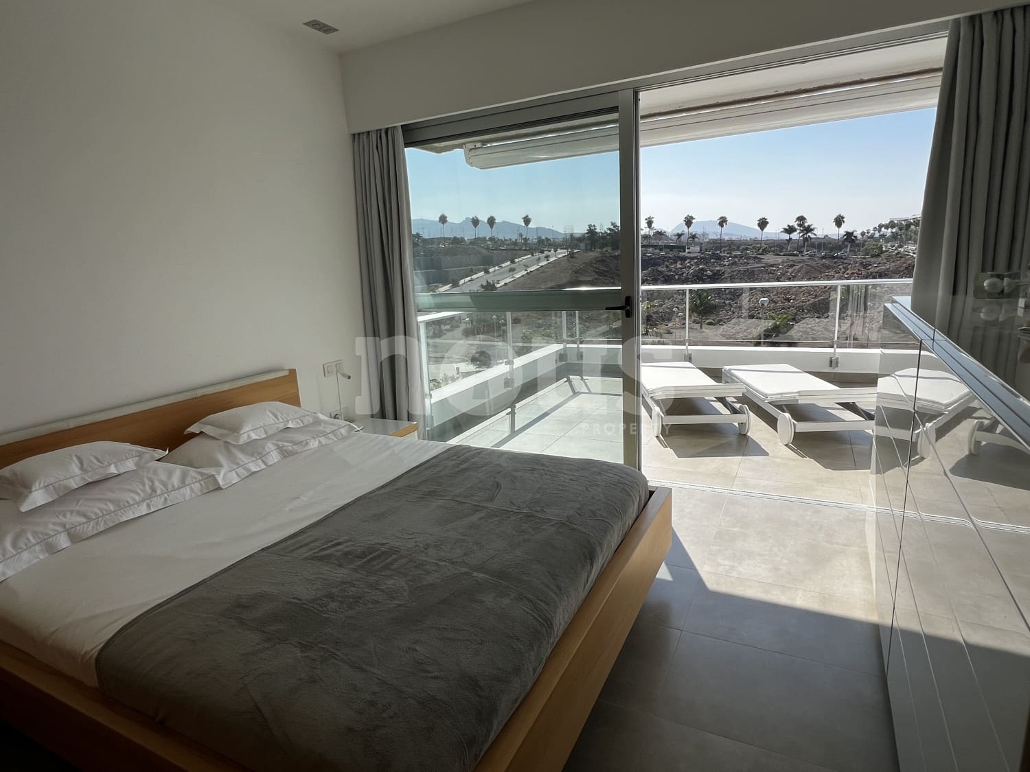 3 soveværelse Lejlighed til salg i La Caleta Adeje med swimmingpool - € 1.275.000 (Ref: 8562317)