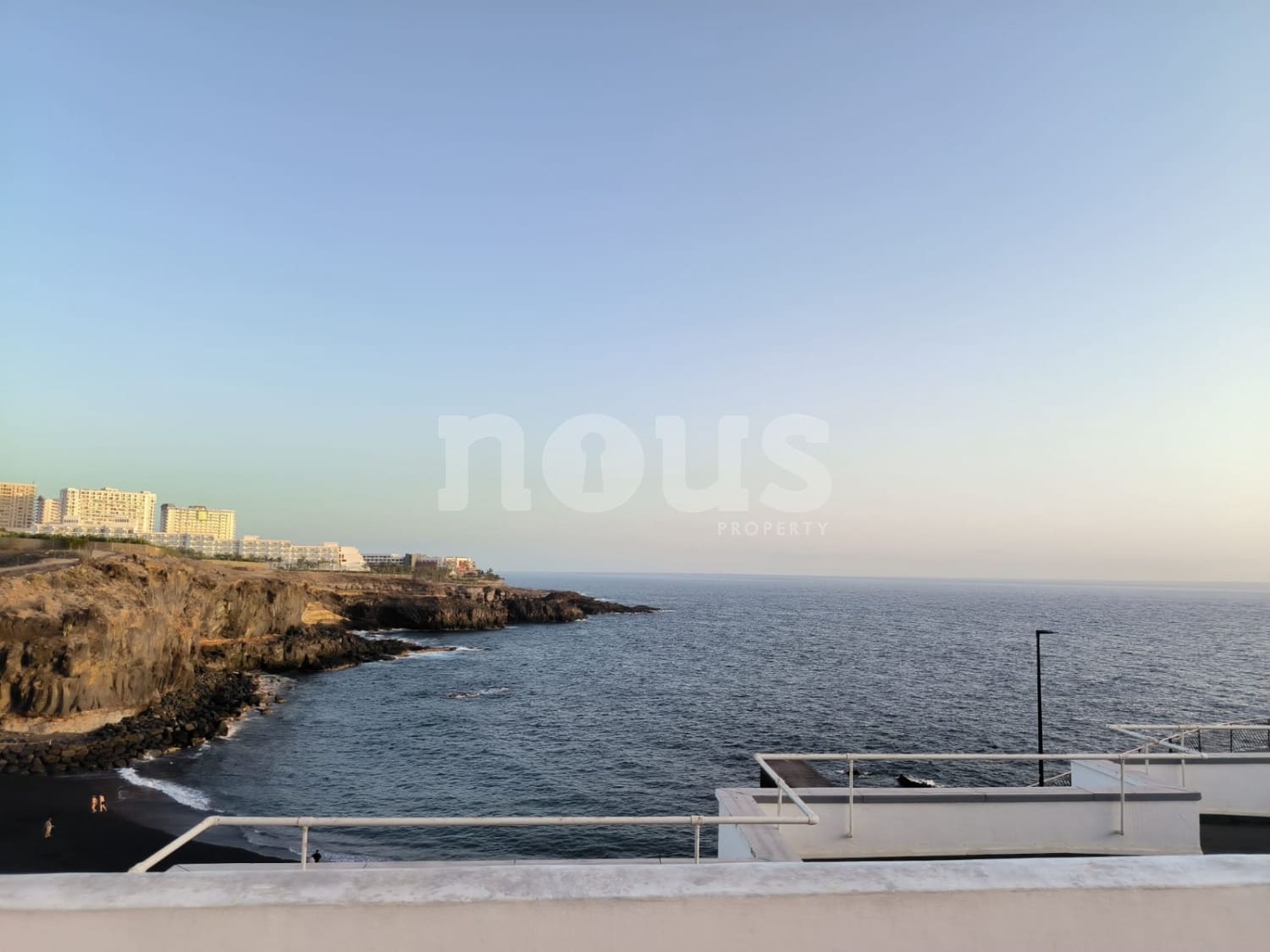 1 sovrum Lägenhet till salu i Callao Salvaje med pool - 252 000 € (Ref: 8567059)