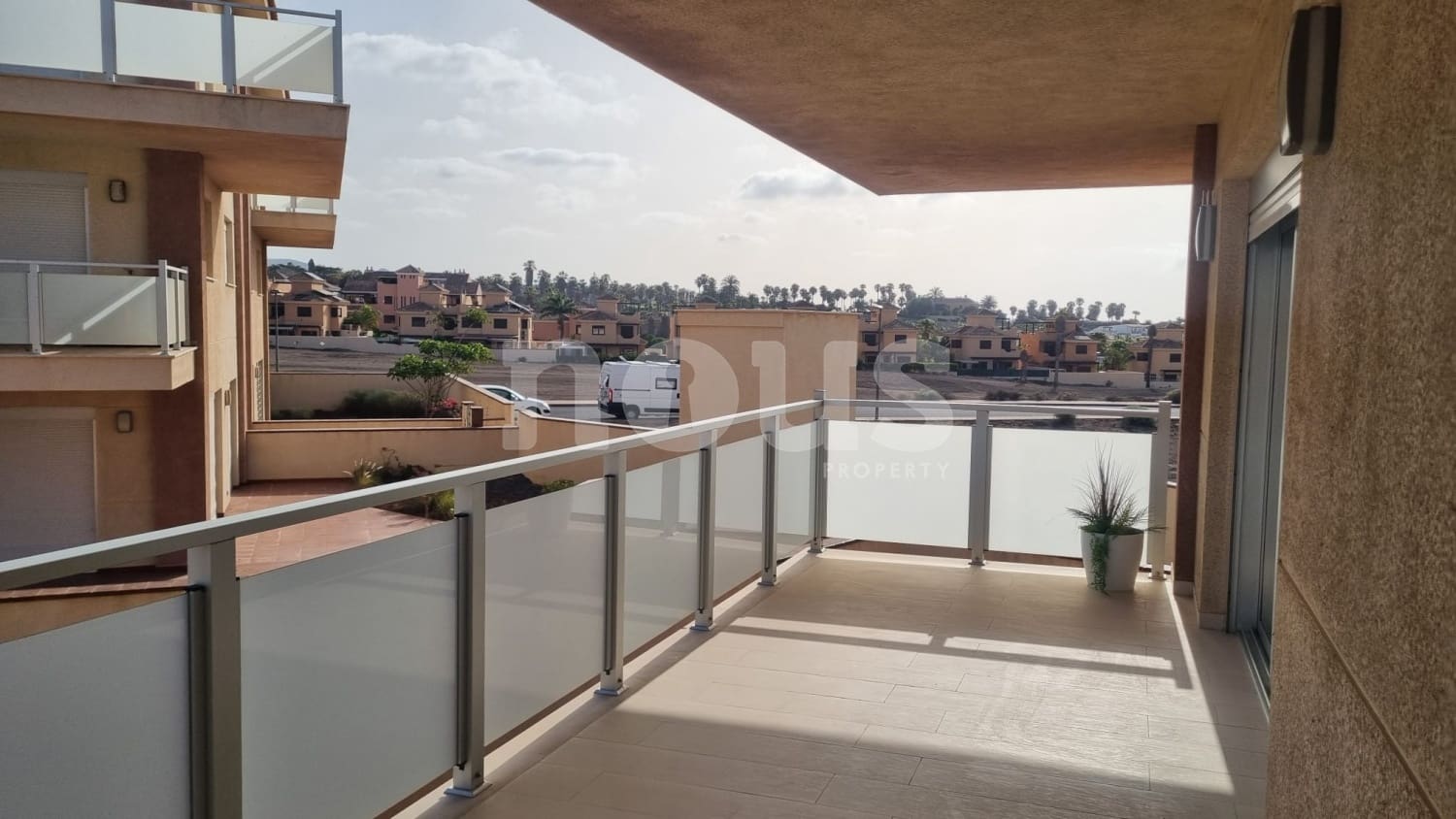 3 soveværelse Lejlighed til salg i Amarilla Golf med swimmingpool - € 380.000 (Ref: 8573390)