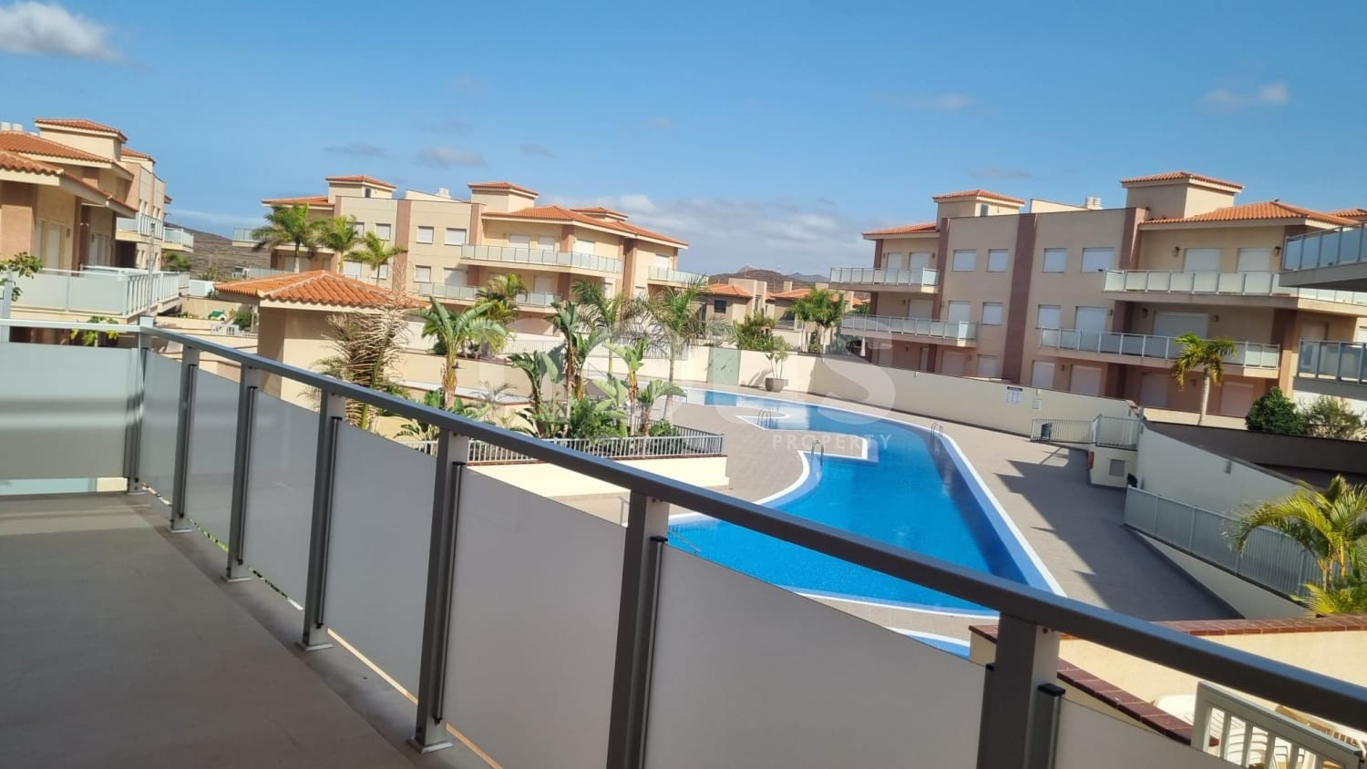 3 soveværelse Lejlighed til salg i Amarilla Golf med swimmingpool - € 380.000 (Ref: 8573390)