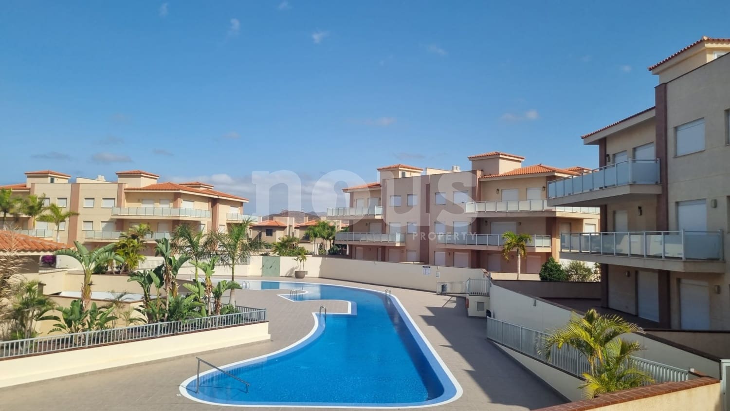 3 soveværelse Lejlighed til salg i Amarilla Golf med swimmingpool - € 380.000 (Ref: 8573390)