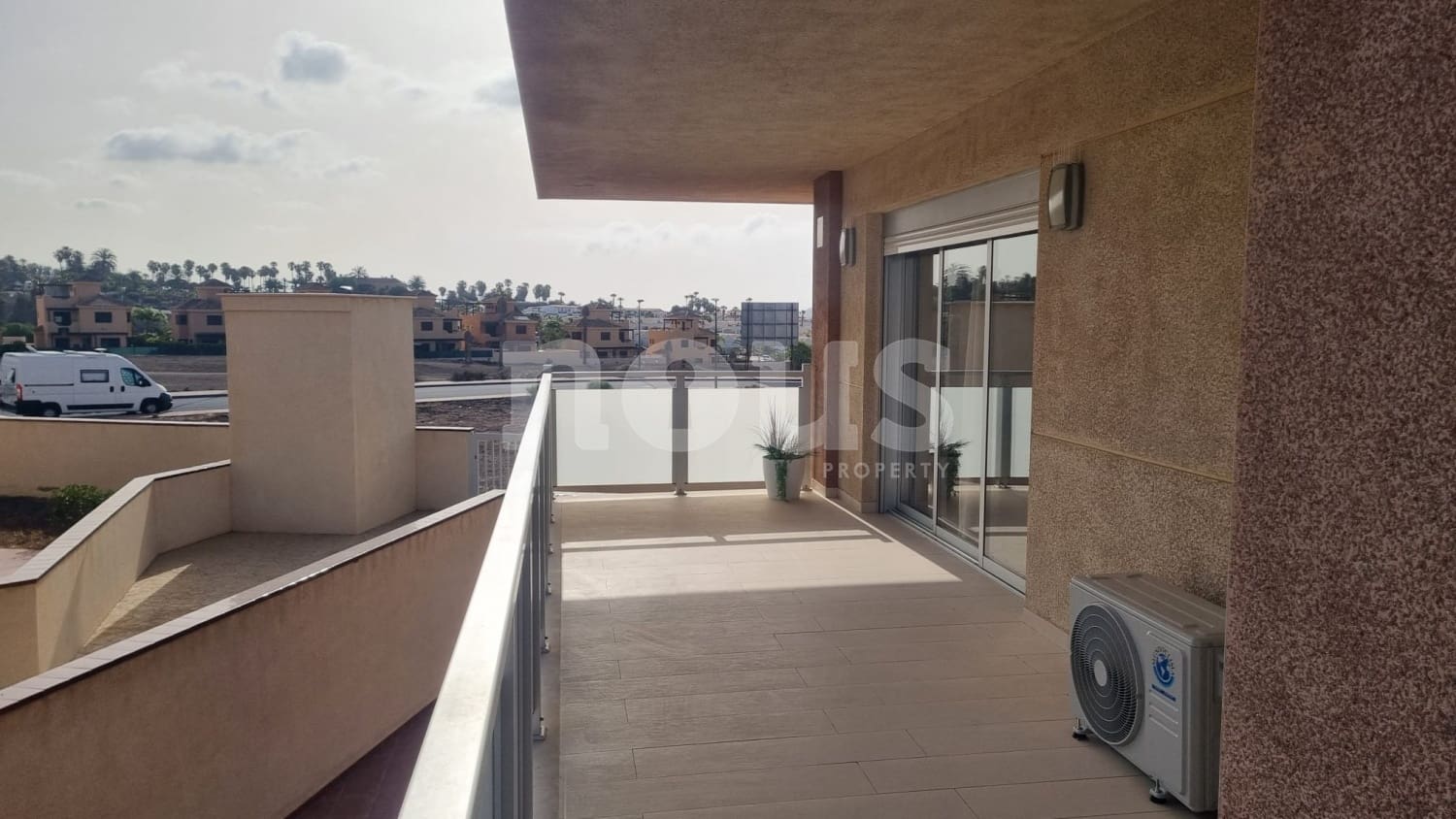 3 soveværelse Lejlighed til salg i Amarilla Golf med swimmingpool - € 380.000 (Ref: 8573390)