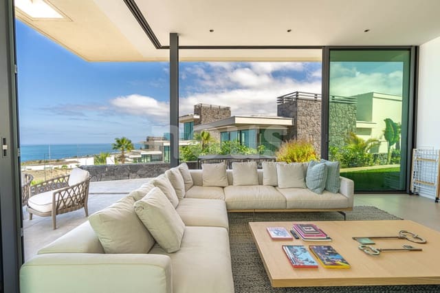 3 soveværelse Villa til salg i Guía de Isora med swimmingpool - € 1.979.000 (Ref: 8637975)