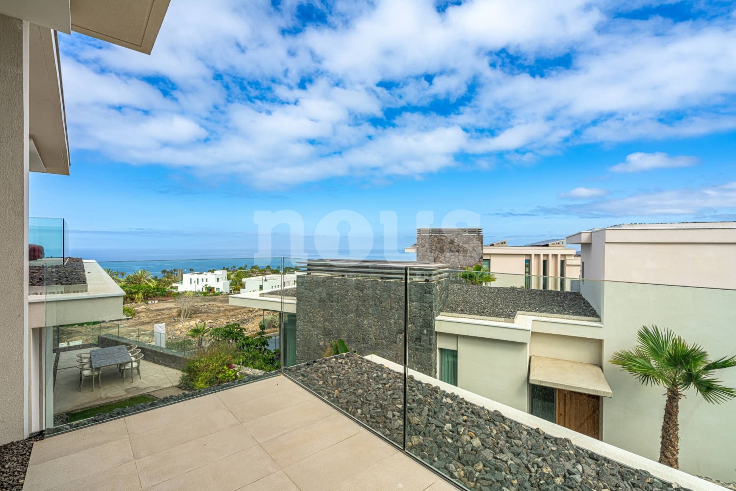 3 soverom Villa til salgs i Guia de Isora med svømmebasseng - € 1 979 000 (Ref: 8637975)