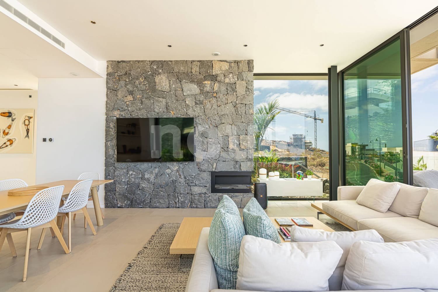 3 soverom Villa til salgs i Guia de Isora med svømmebasseng - € 1 979 000 (Ref: 8637975)