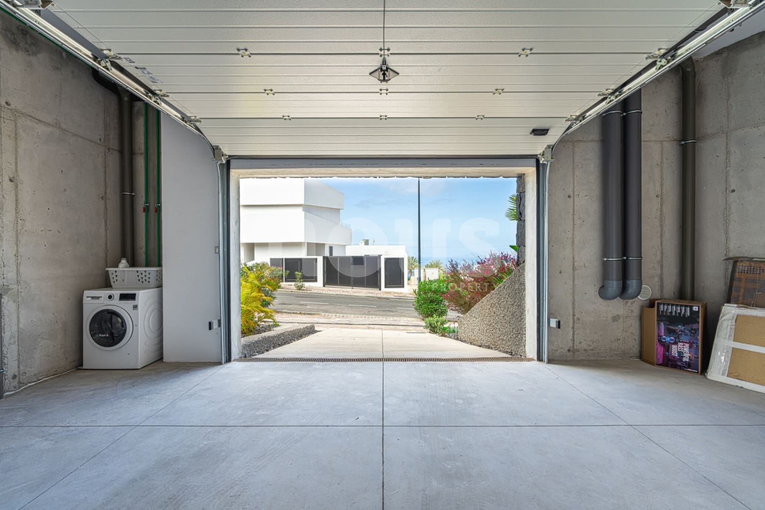 3 soverom Villa til salgs i Guia de Isora med svømmebasseng - € 1 979 000 (Ref: 8637975)