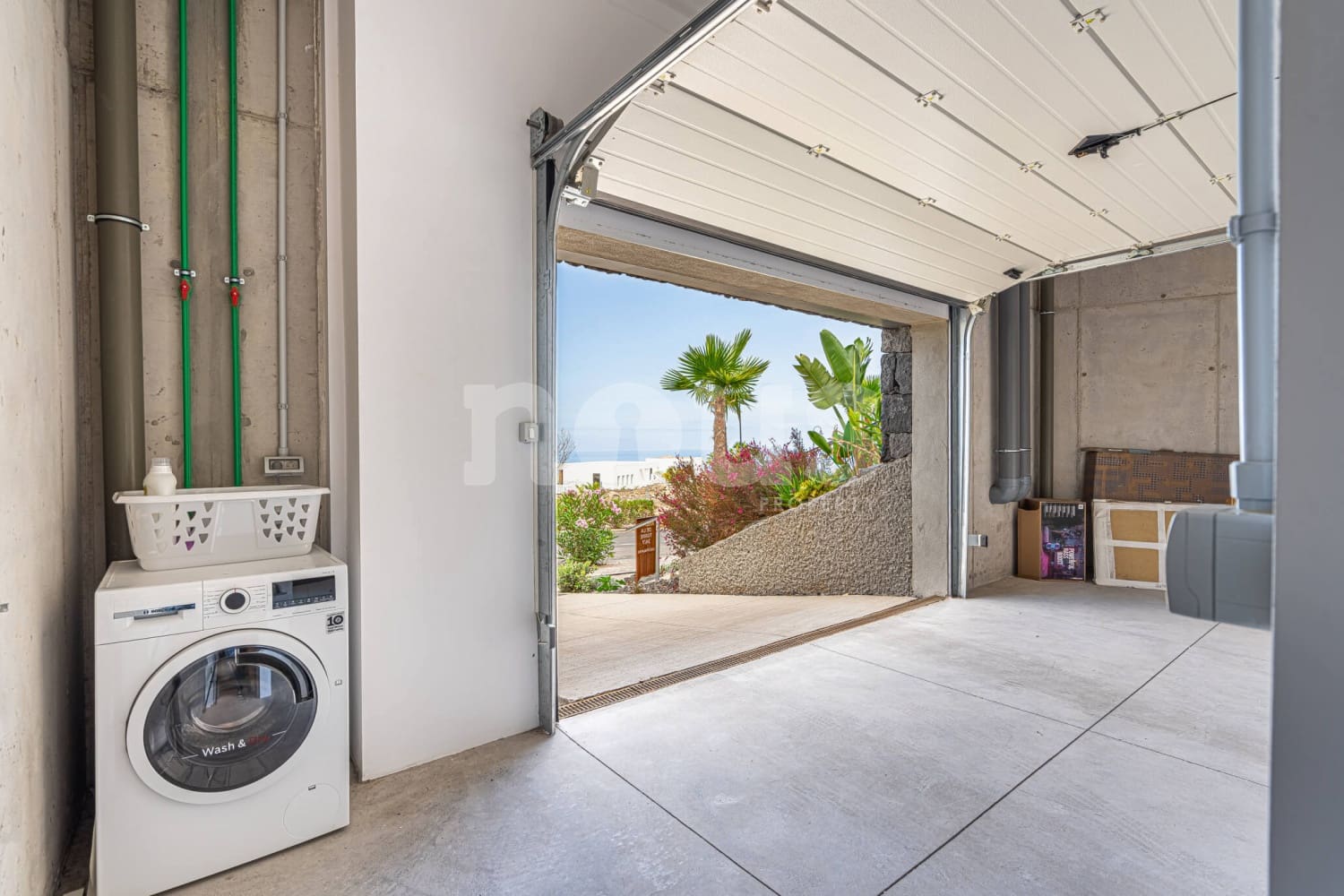 3 soverom Villa til salgs i Guia de Isora med svømmebasseng - € 1 979 000 (Ref: 8637975)