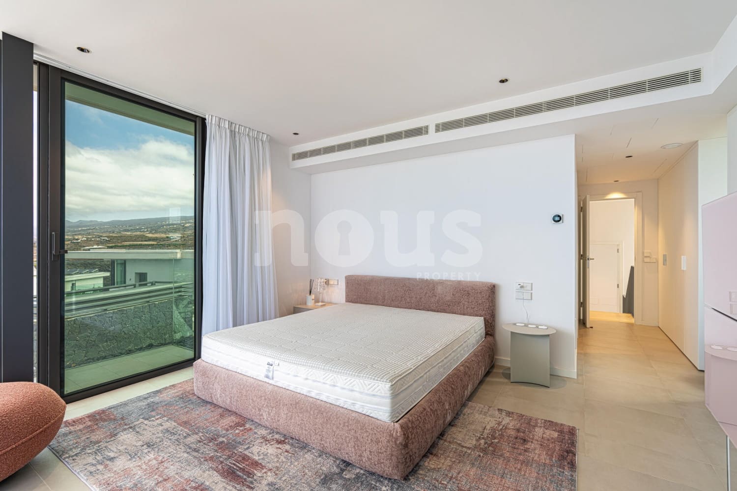 3 soverom Villa til salgs i Guia de Isora med svømmebasseng - € 1 979 000 (Ref: 8637975)