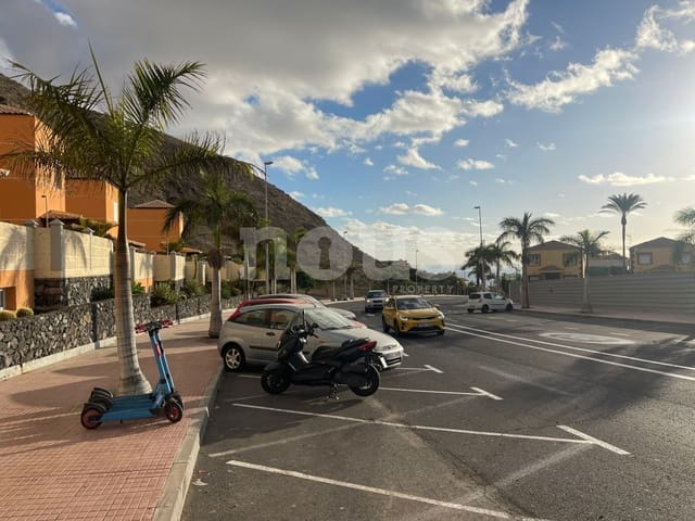 Chalet de 5 habitaciones en Los Cristianos, Arona en venta con piscina - 1.030.000 € (Ref: 8640705)