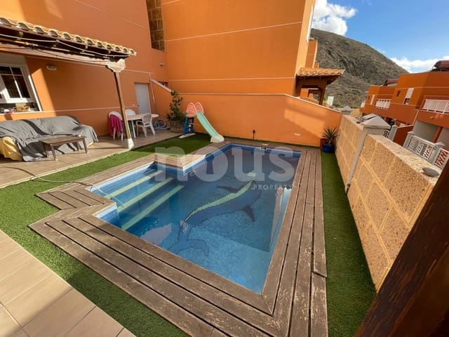 Chalet de 5 habitaciones en Los Cristianos, Arona en venta con piscina - 1.030.000 € (Ref: 8640705)