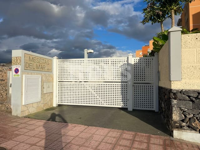 Chalet de 5 habitaciones en Los Cristianos, Arona en venta con piscina - 1.030.000 € (Ref: 8640705)