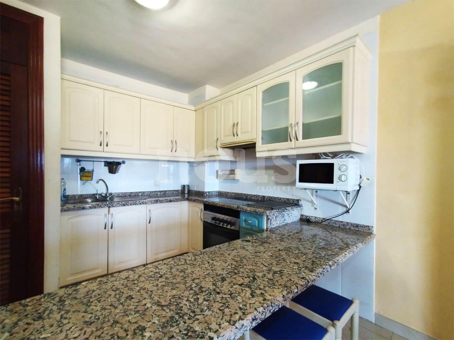 2 soveværelse Lejlighed til salg i Playa Paraiso med swimmingpool - € 298.000 (Ref: 8654216)