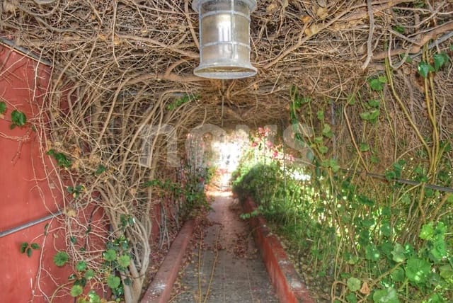 5 soveværelse Villa til salg i San Miguel de Abona med swimmingpool - € 1.044.000 (Ref: 8657559)