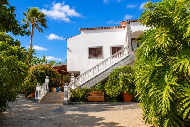 5 soveværelse Villa til salg i San Miguel de Abona med swimmingpool - € 1.044.000 (Ref: 8657559)