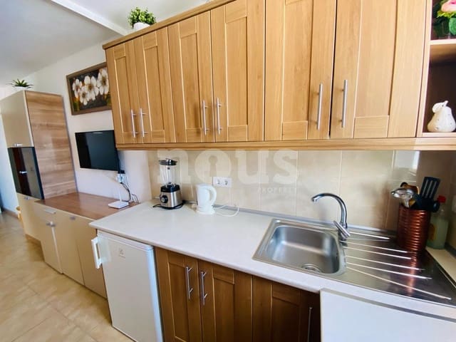 Studio te koop in Playa de las Americas, Arona met zwembad - € 320.000 (Ref: 8657826)