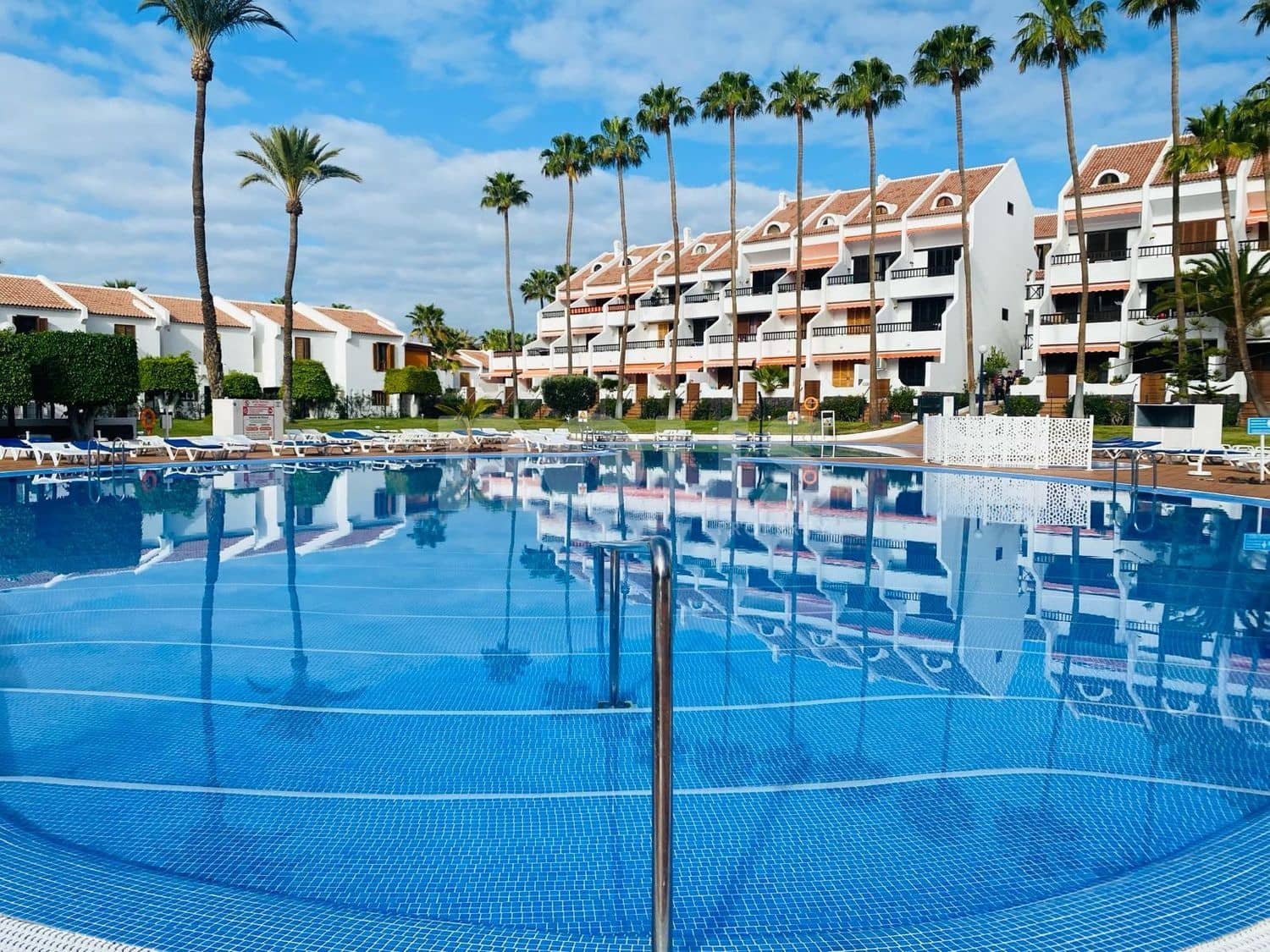 Studio til salgs i Playa de las Americas med svømmebasseng - € 320 000 (Ref: 8657826)