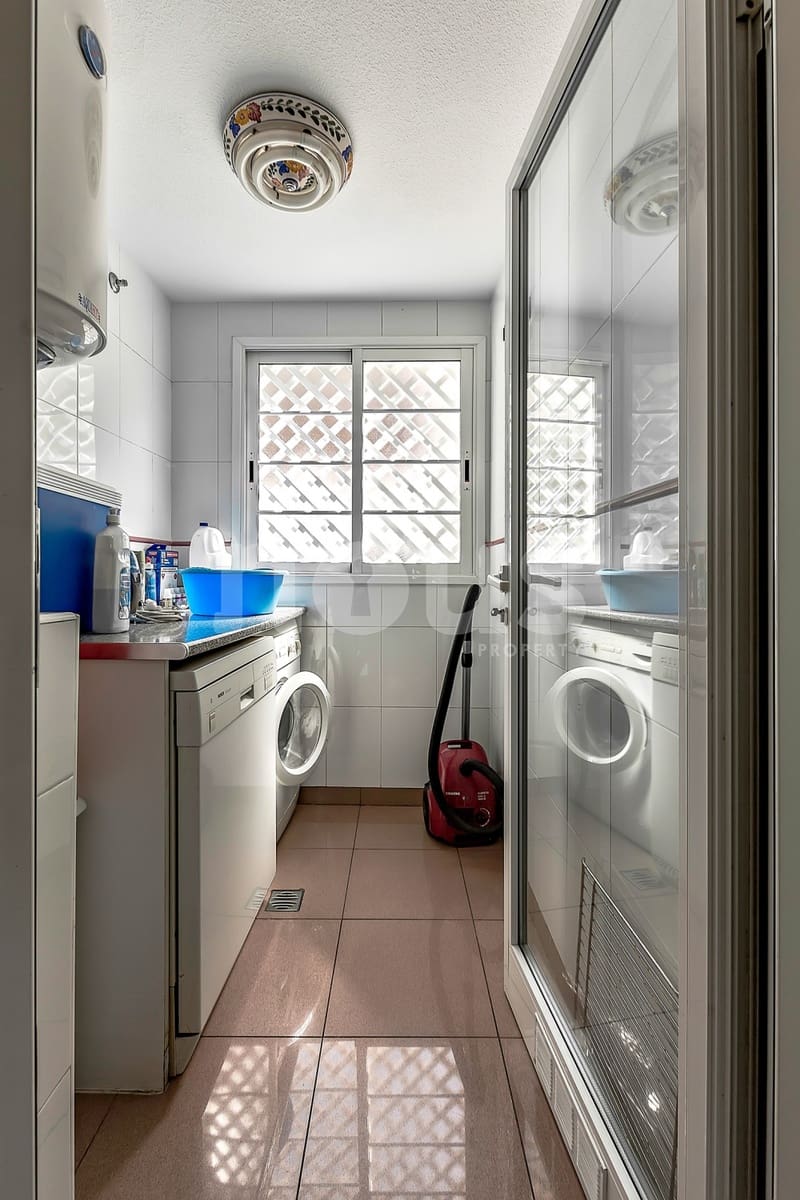 3 soveværelse Rækkehus til salg i Playa del Duque med swimmingpool - € 920.000 (Ref: 8695966)