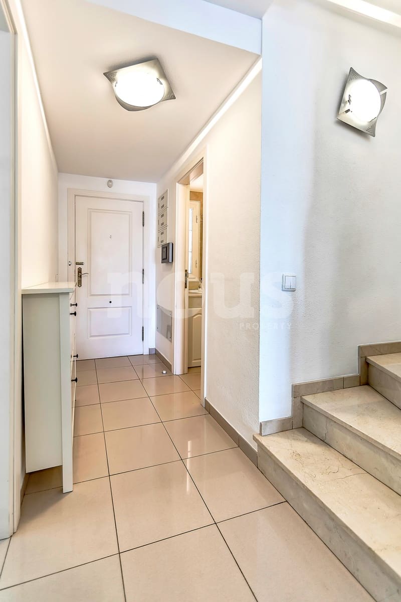 3 soveværelse Rækkehus til salg i Playa del Duque med swimmingpool - € 920.000 (Ref: 8695966)