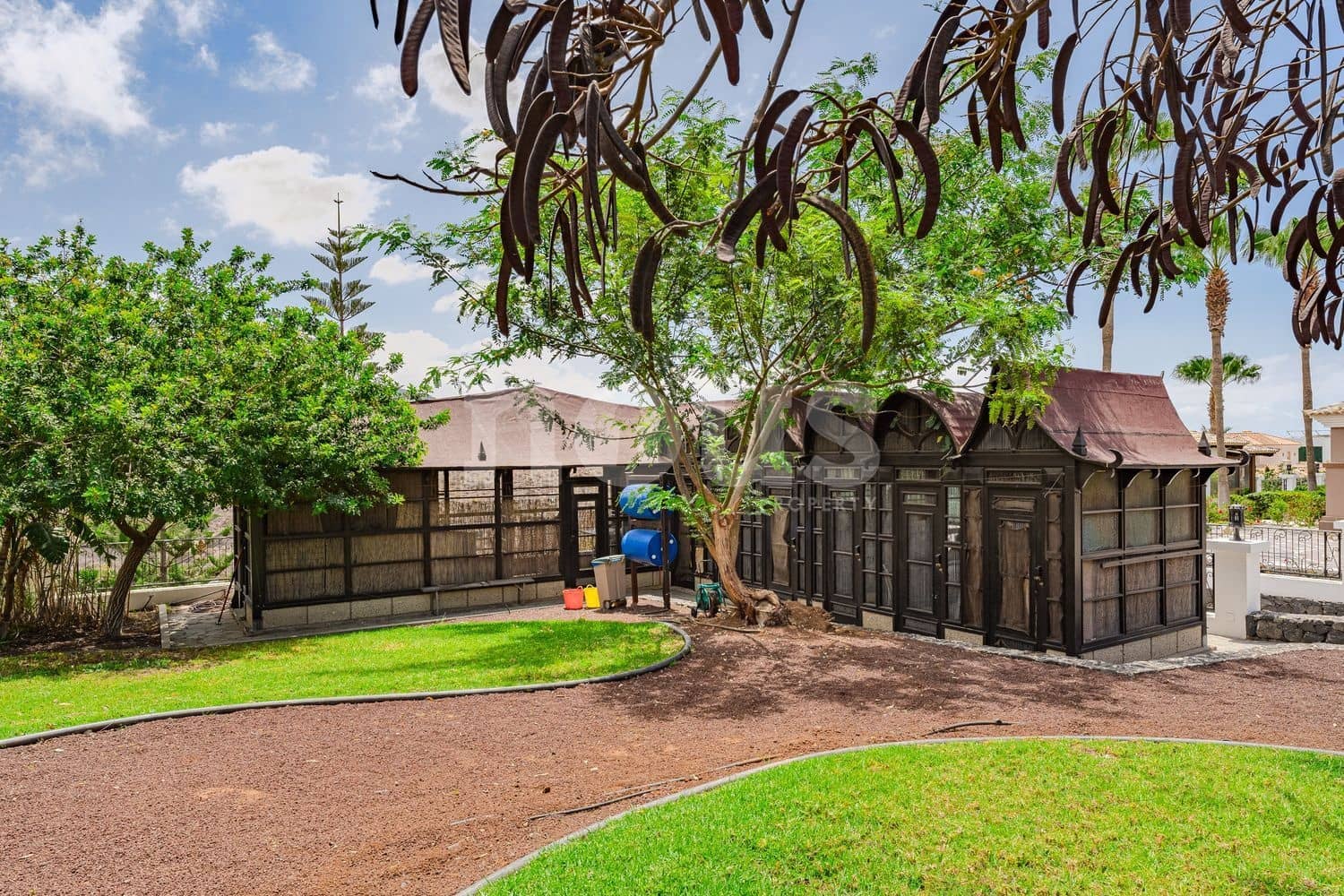 6 soverom Villa til salgs i La Caleta Adeje med svømmebasseng - € 13 750 000 (Ref: 8952205)