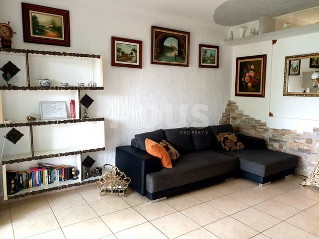 1 makuuhuone Huoneisto myytävänä paikassa Los Cristianos, Arona mukana uima-altaan - 235 000 € (Ref: 9018623)