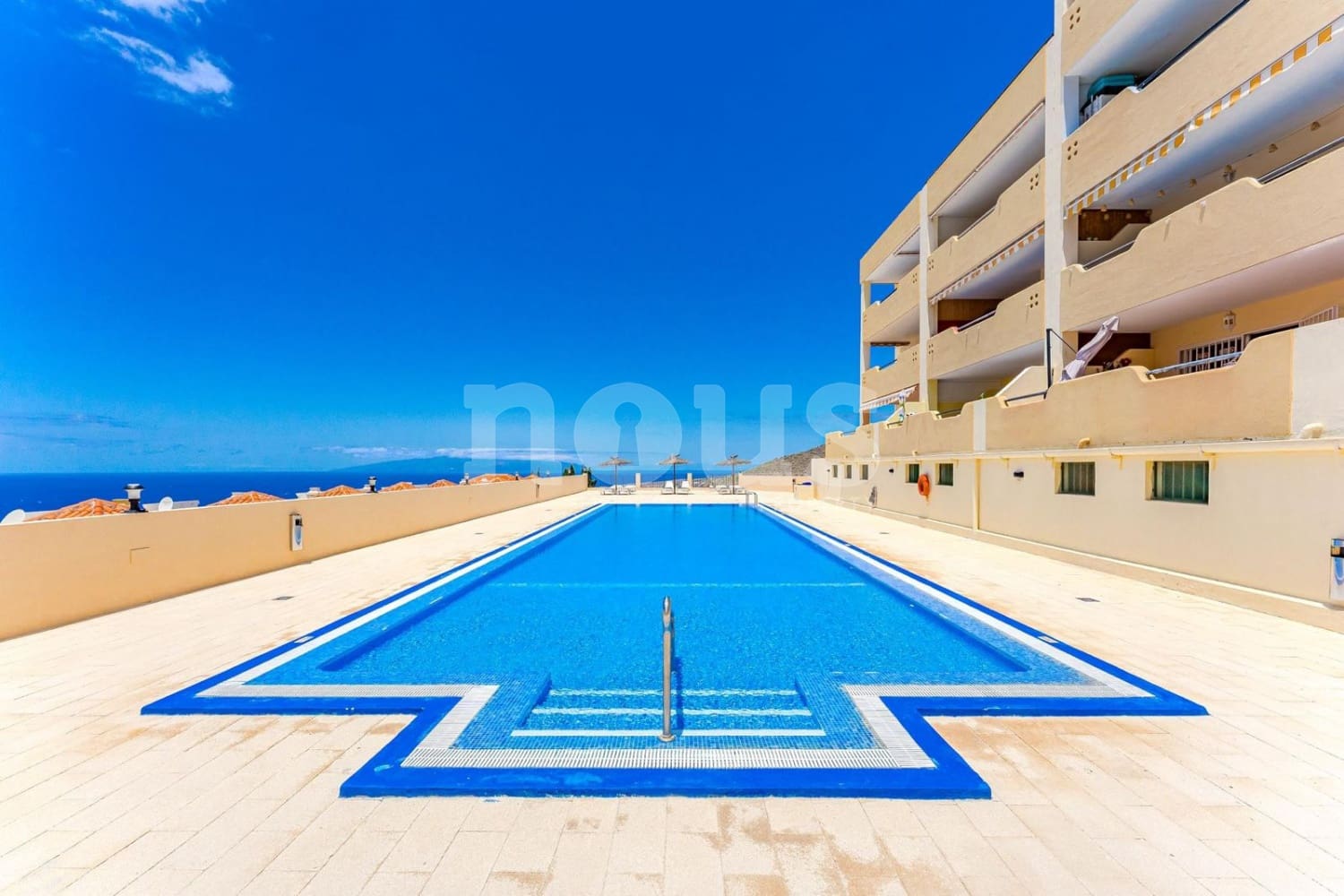 2 soveværelse Penthouse til salg i Torviscas med swimmingpool - € 595.000 (Ref: 9028329)