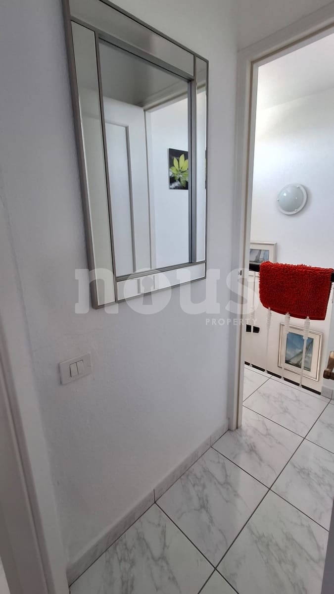 2 soveværelse Penthouse til salg i Playa de las Americas med swimmingpool - € 1.255.000 (Ref: 9046301)