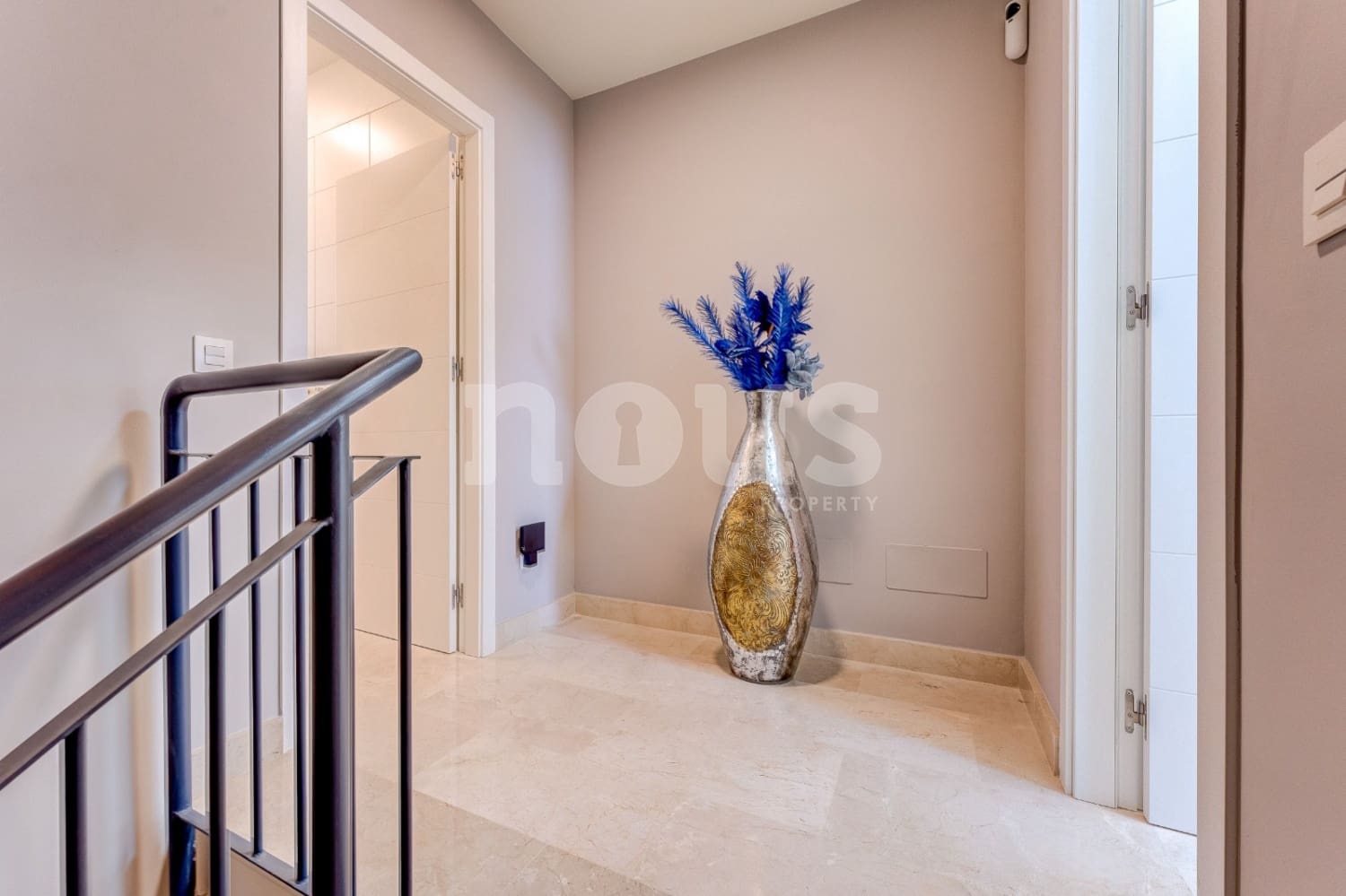 2 soveværelse Lejlighed til salg i La Caleta Adeje med swimmingpool - € 695.000 (Ref: 9075987)