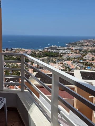 5 slaapkamer Rijtjeshuis te koop in San Eugenio Alto, Adeje met zwembad - € 625.000 (Ref: 9160317)