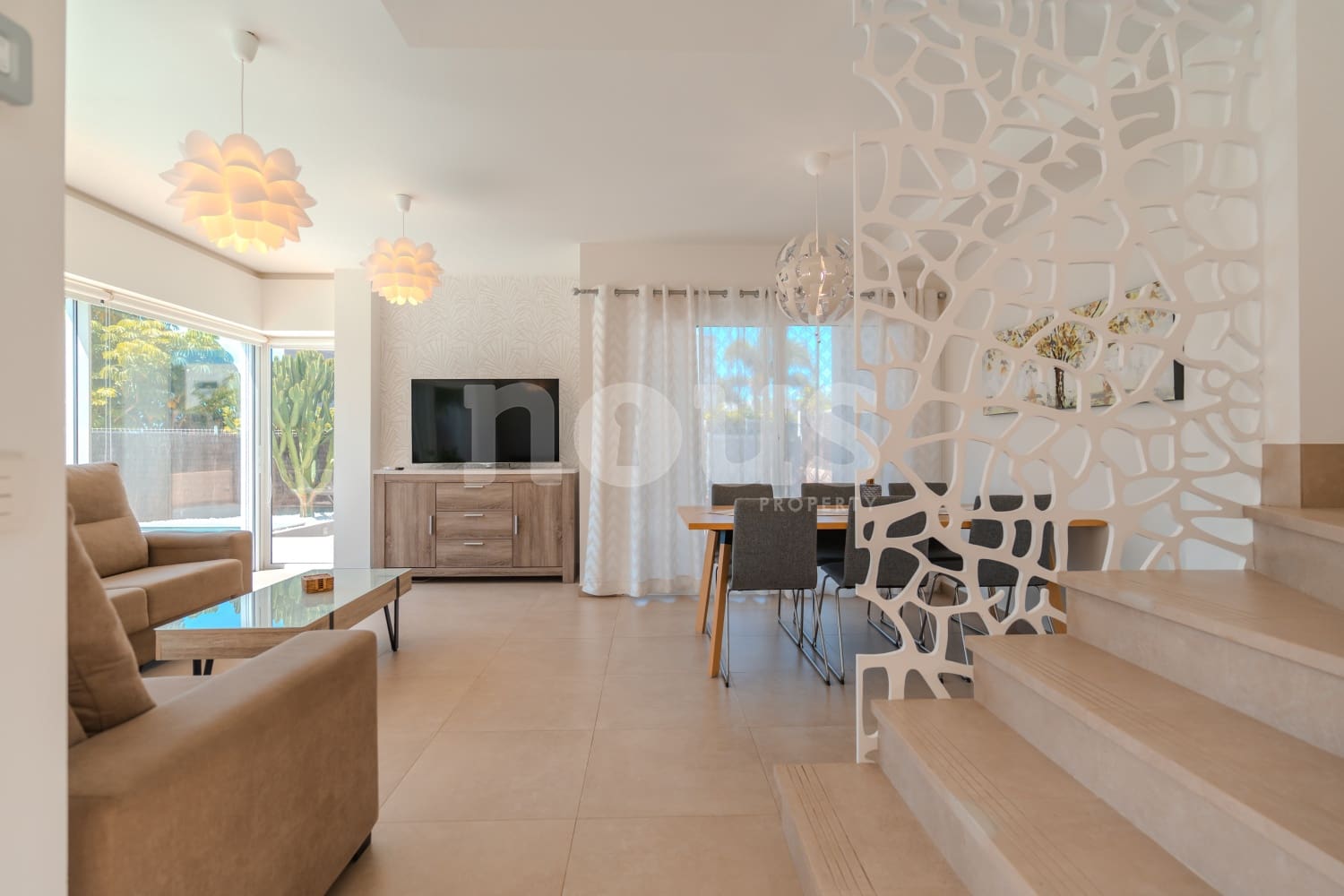 3 soveværelse Villa til salg i Playa Paraiso med swimmingpool - € 1.175.000 (Ref: 9231801)