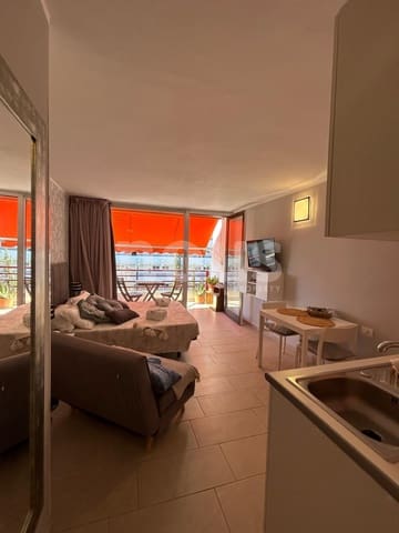 Studio te koop in Playa de las Américas, Adeje met zwembad - € 240.000 (Ref: 9293941)