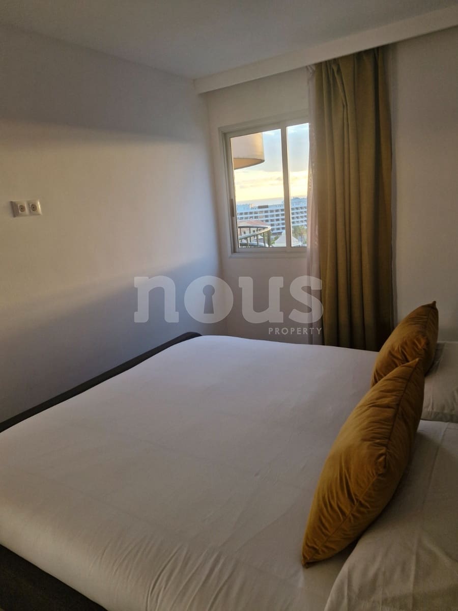 1 makuuhuone Huoneisto myytävänä paikassa Los Cristianos mukana uima-altaan - 565 000 € (Ref: 9337163)