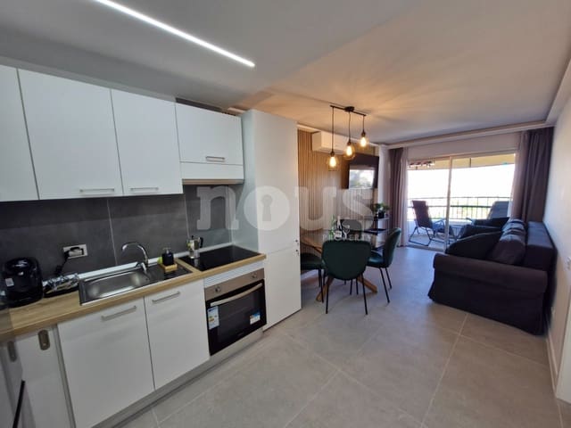 1 sypialnia Apartament na sprzedaż w Los Cristianos, Arona z basenem - 565 000 € (Ref: 9337163)