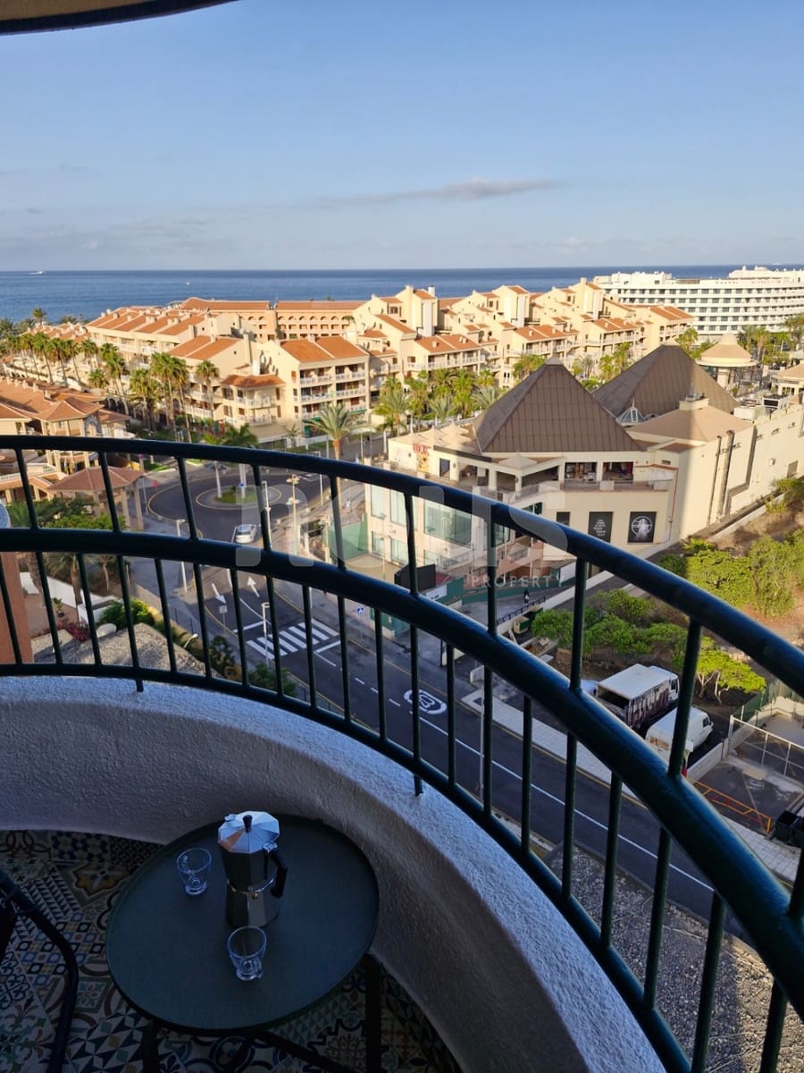 1 makuuhuone Huoneisto myytävänä paikassa Los Cristianos mukana uima-altaan - 565 000 € (Ref: 9337163)