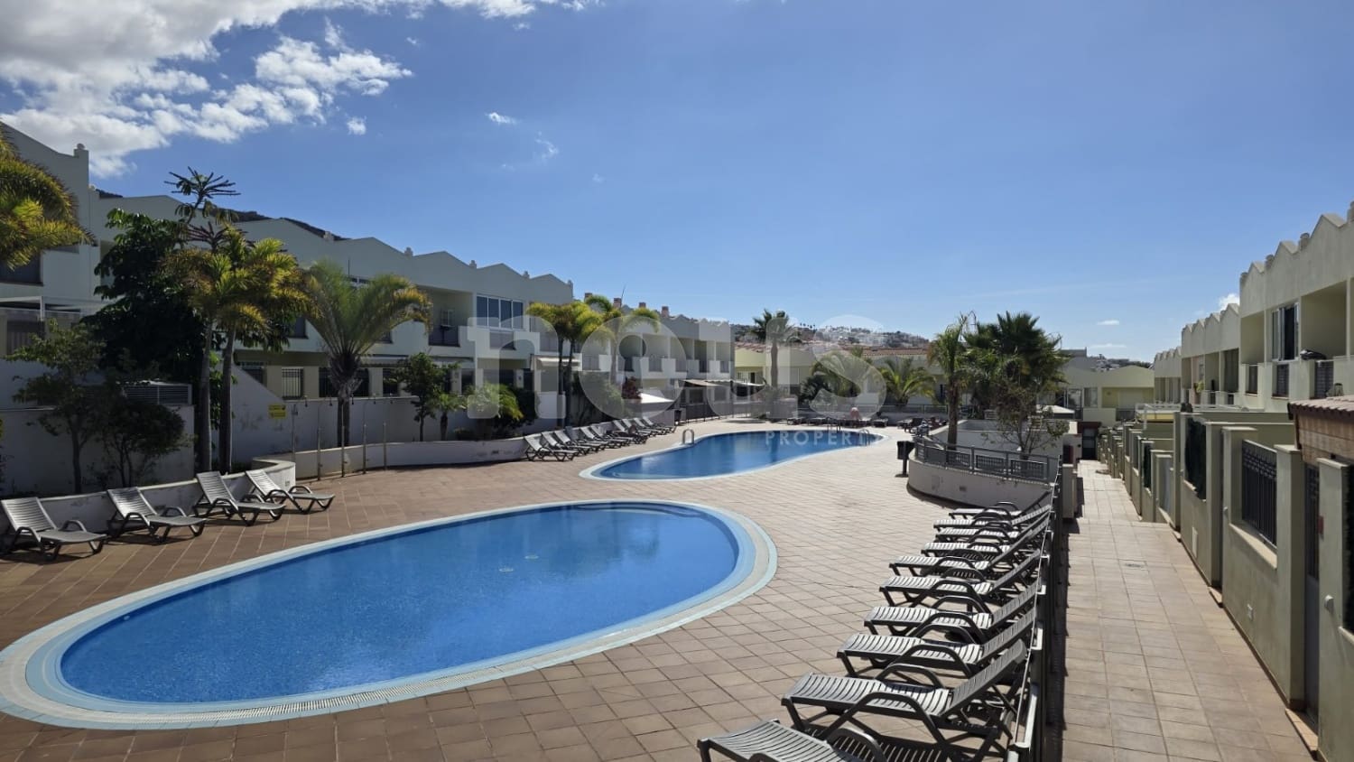 2 slaapkamer Appartement te koop in Costa del Silencio met zwembad - € 285.000 (Ref: 9401745)
