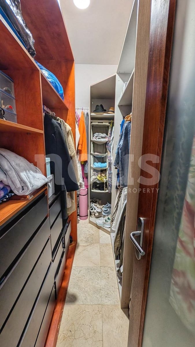 2 bedroom Penthouse for sale in Llano del Camello with pool - € 439,000 (Ref: 9428139)