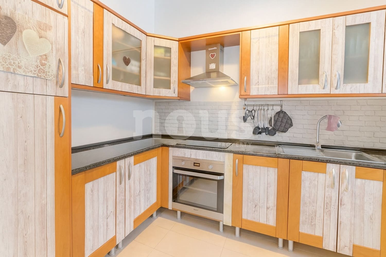 2 bedroom Penthouse for sale in Llano del Camello with pool garage - € 399,990 (Ref: 9428139)