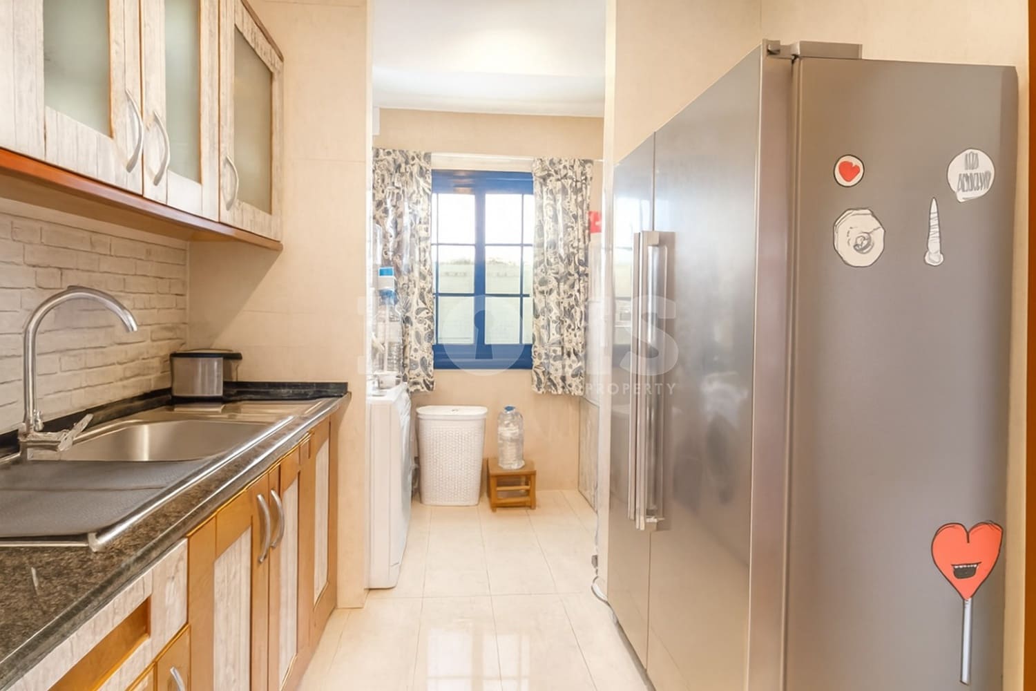 2 bedroom Penthouse for sale in Llano del Camello with pool garage - € 399,990 (Ref: 9428139)