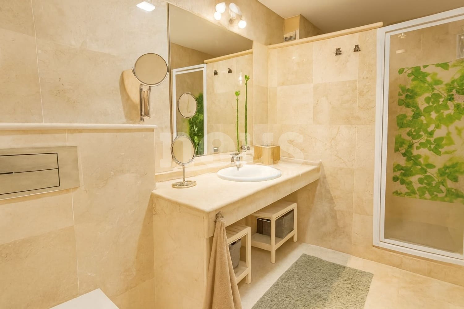 2 bedroom Penthouse for sale in Llano del Camello with pool garage - € 399,990 (Ref: 9428139)