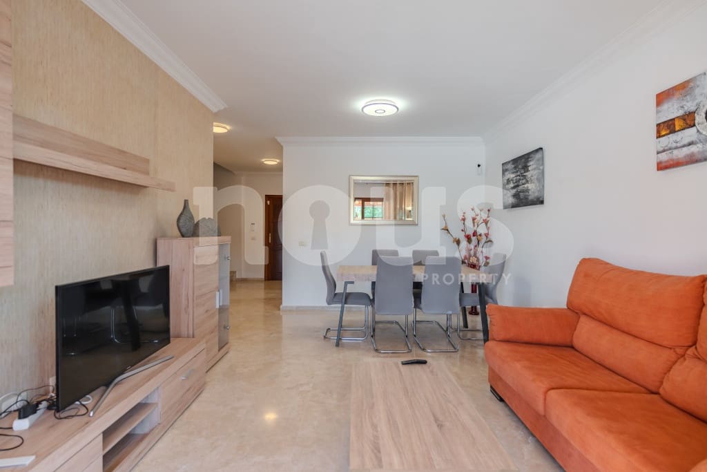 3 soverom Rekkehus til salgs i Playa del Duque med svømmebasseng - € 1 280 000 (Ref: 9469893)