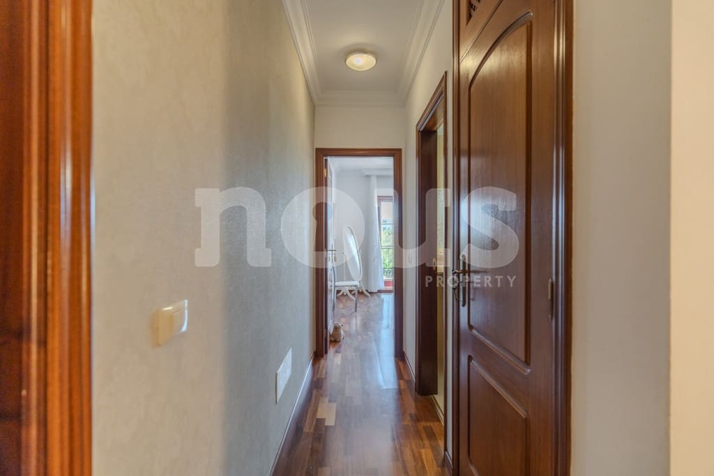 3 soverom Rekkehus til salgs i Playa del Duque med svømmebasseng - € 1 280 000 (Ref: 9469893)