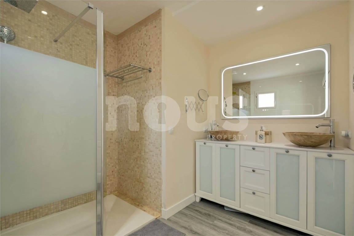 4 sypialnia Willa na sprzedaż w Puerto Santiago z basenem - 1 125 000 € (Ref: 9469894)