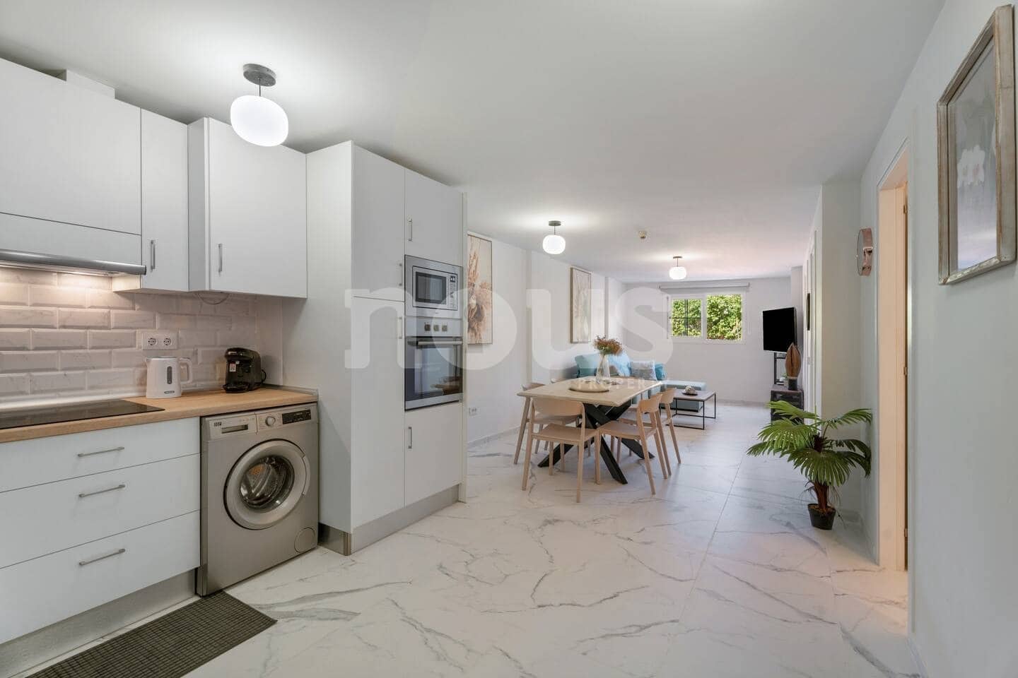 2 Zimmer Apartment zu verkaufen in Los Cristianos mit Pool - 290.000 € (Ref: 9469895)