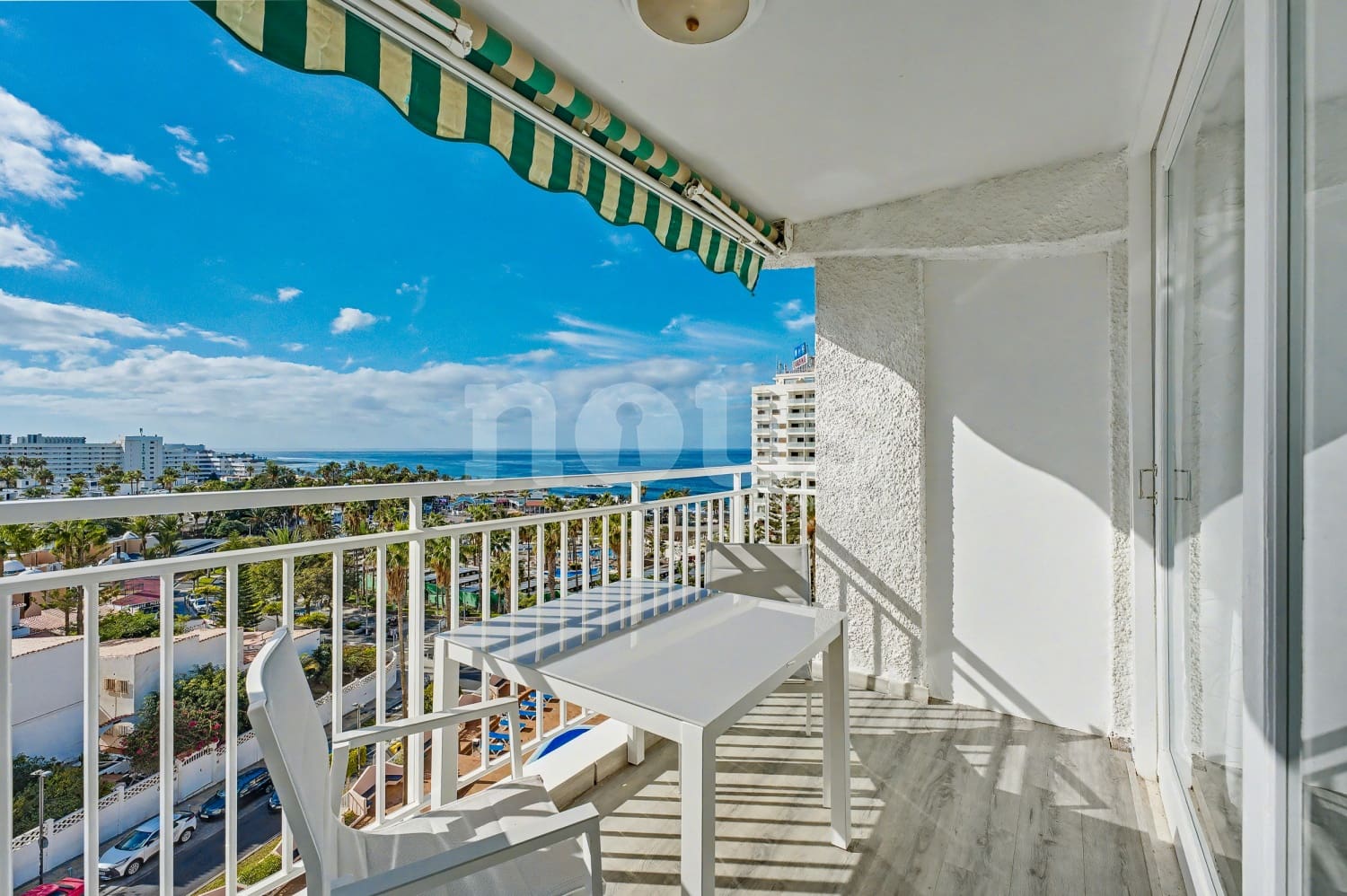 1 bedroom Penthouse for sale in Costa Adeje with pool - € 280,000 (Ref: 9481598)