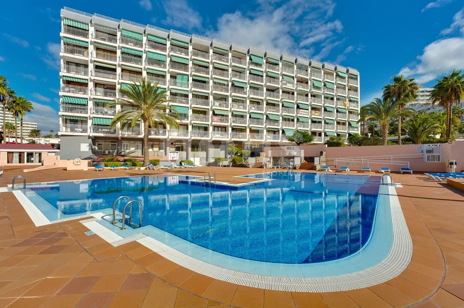 1 bedroom Penthouse for sale in Costa Adeje with pool - € 280,000 (Ref: 9481598)