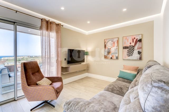 3 makuuhuone Huoneisto myytävänä paikassa Playa Paraiso, Adeje mukana uima-altaan - 690 000 € (Ref: 9490870)