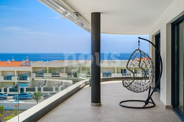 3 sypialnia Penthouse na sprzedaż w El Madroñal, Adeje z basenem - 1 145 000 € (Ref: 9579013)