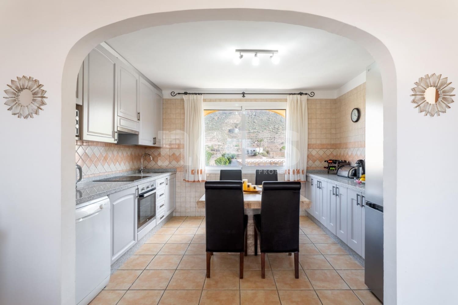 2 sypialnia Penthouse na sprzedaż w Los Cristianos z basenem - 587 000 € (Ref: 9593297)