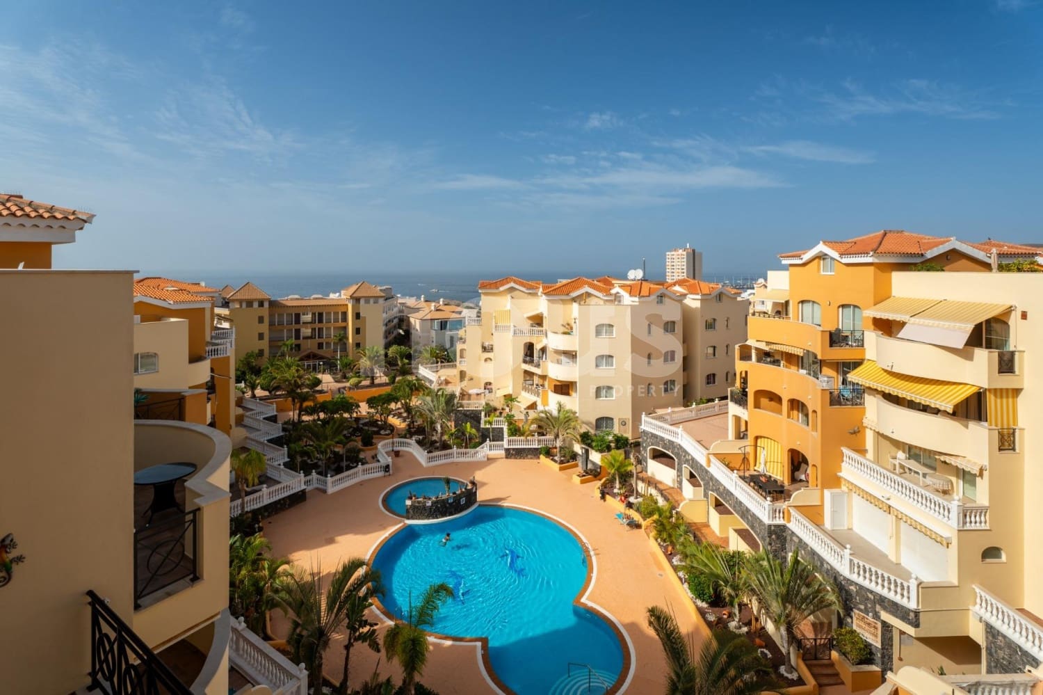 2 sypialnia Penthouse na sprzedaż w Los Cristianos z basenem - 587 000 € (Ref: 9593297)