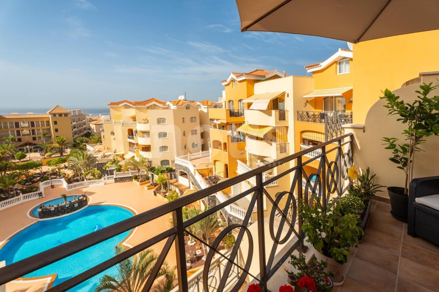 2 sypialnia Penthouse na sprzedaż w Los Cristianos z basenem - 587 000 € (Ref: 9593297)